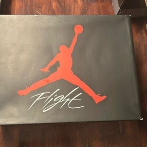 JORDAN 4 size 6.5 military black!!!